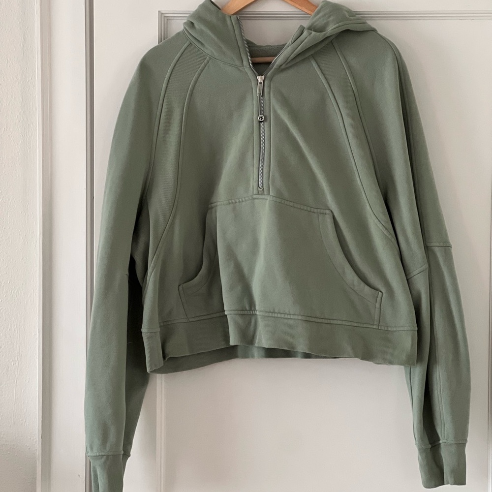 Lululemon Woman’s Half Zip Scuba Sweatshirt (Sage)